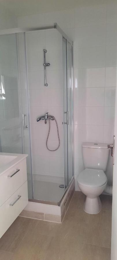 Studio Parking Gratuit Sur Place Claye Souilly מראה חיצוני תמונה